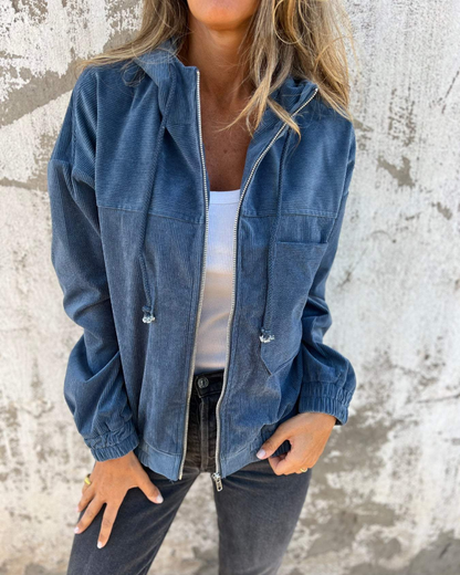 Chaqueta con capucha de pana