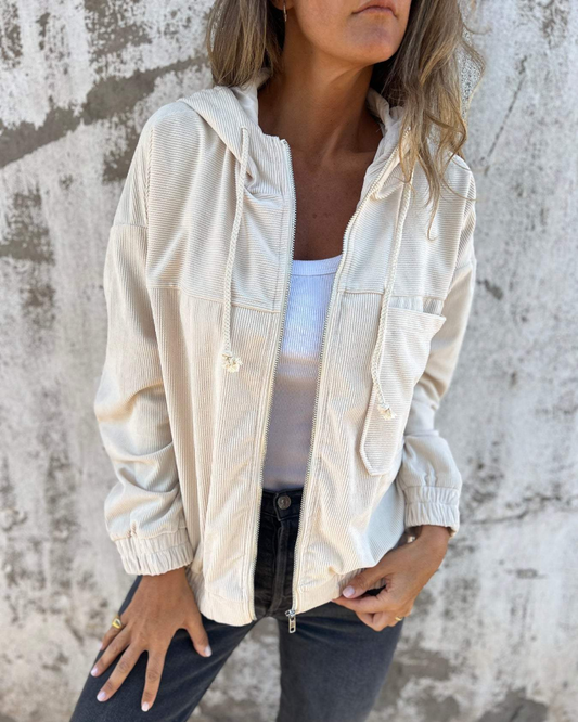 Chaqueta con capucha de pana