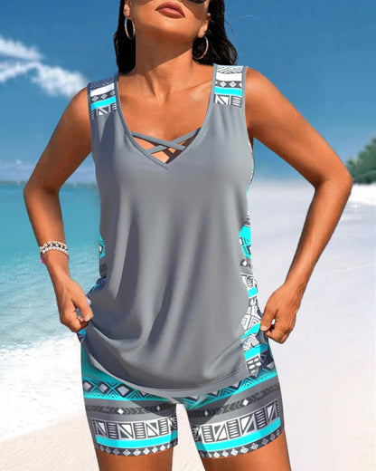 Tankini con estampado geométrico y escote en V