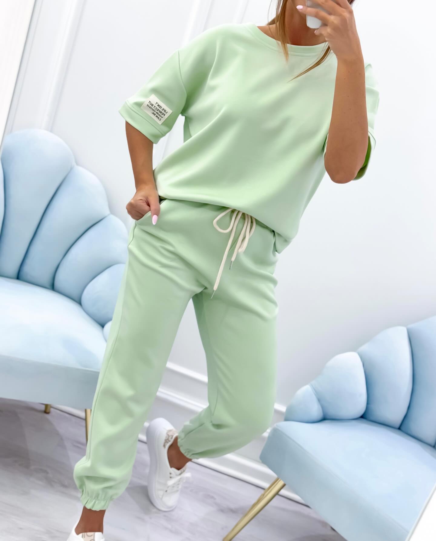 Conjunto de lounge de manga corta