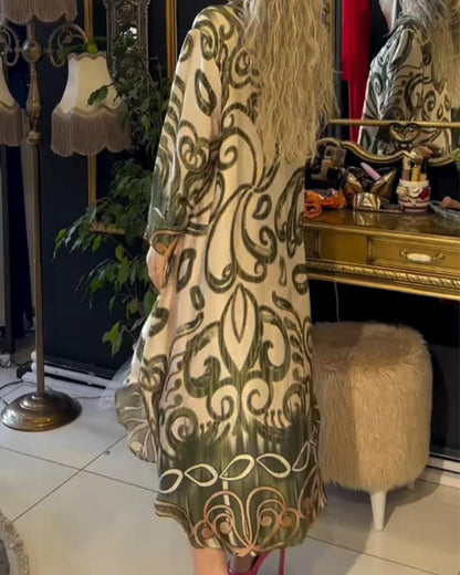 Ropa elegante con estampado