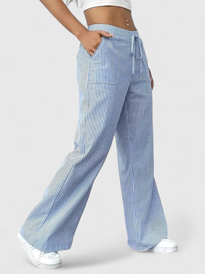 Pantalón amplio a rayas