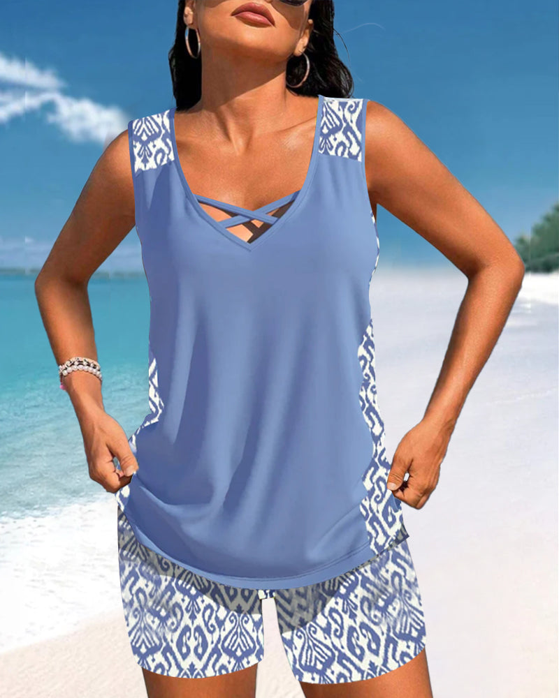 Tankini con estampado geométrico y escote en V