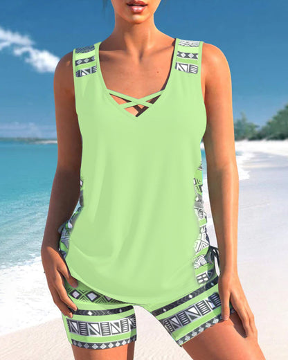 Tankini con estampado geométrico y escote en V