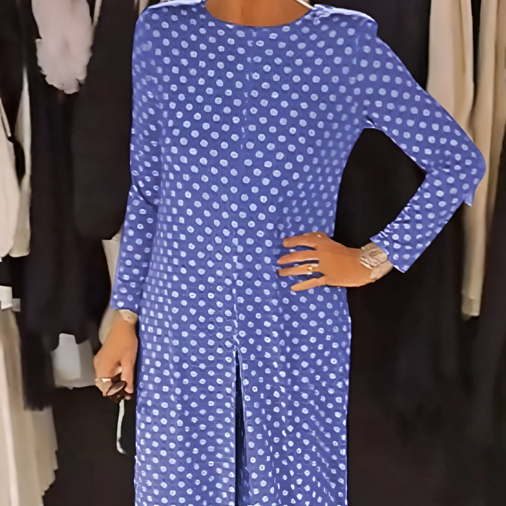 Conjunto de Dos Piezas con Lunares Alegres