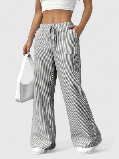 Pantalón amplio a rayas