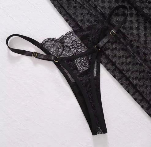 Conjunto de Lencería Corazón de Malla
