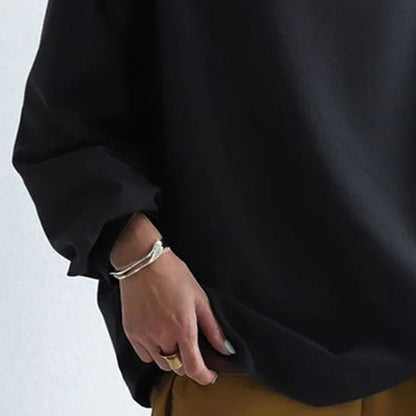 Blusa Elegante con Cuello Barco