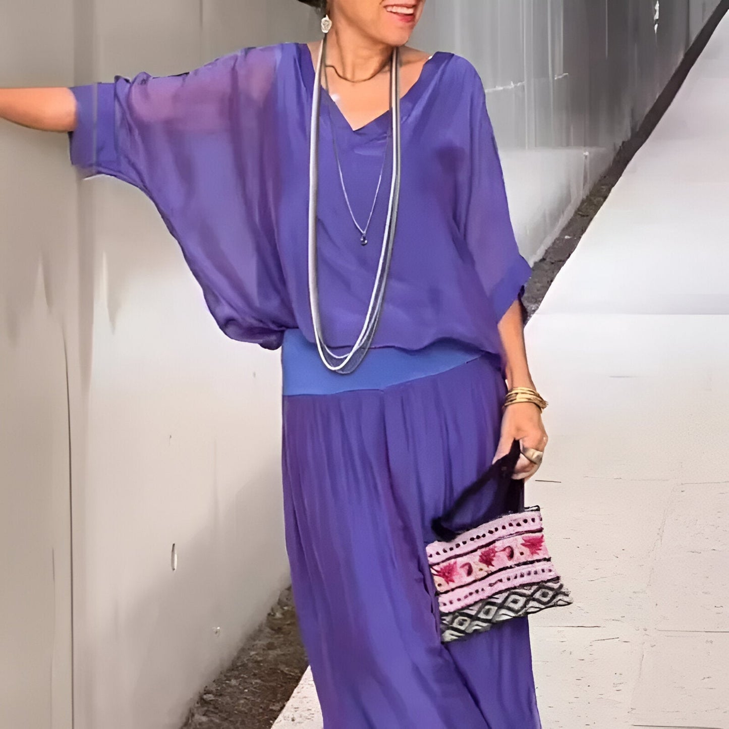 Conjunto elegante top de cuello en V y pantalón