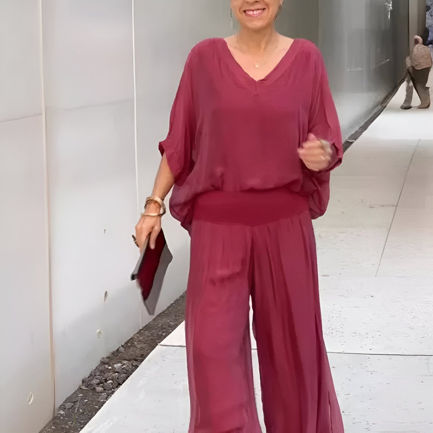 Conjunto elegante top de cuello en V y pantalón