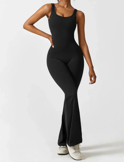 Combinación de moda y favorecedora con espalda en V