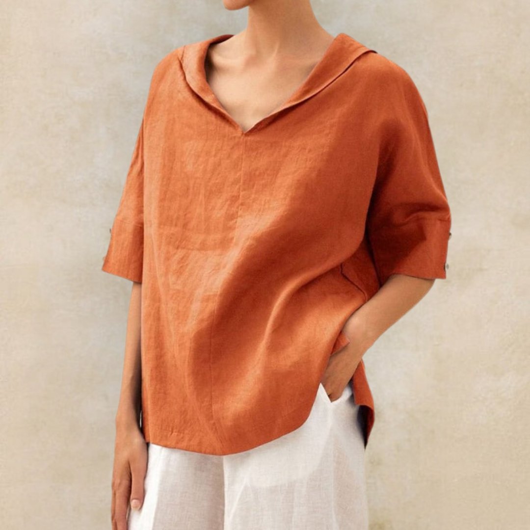 Camisa amplia con cuello en V