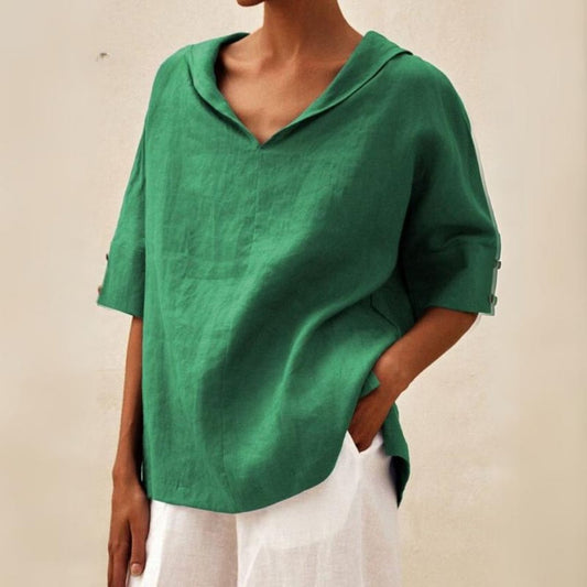 Camisa amplia con cuello en V