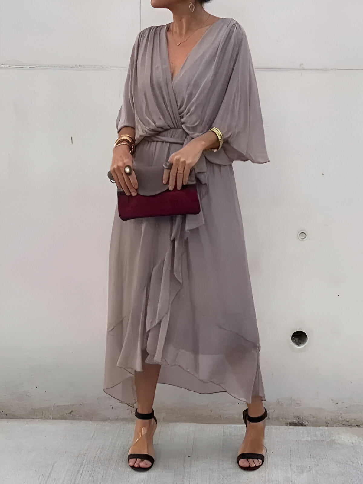 Vestido con escote en V