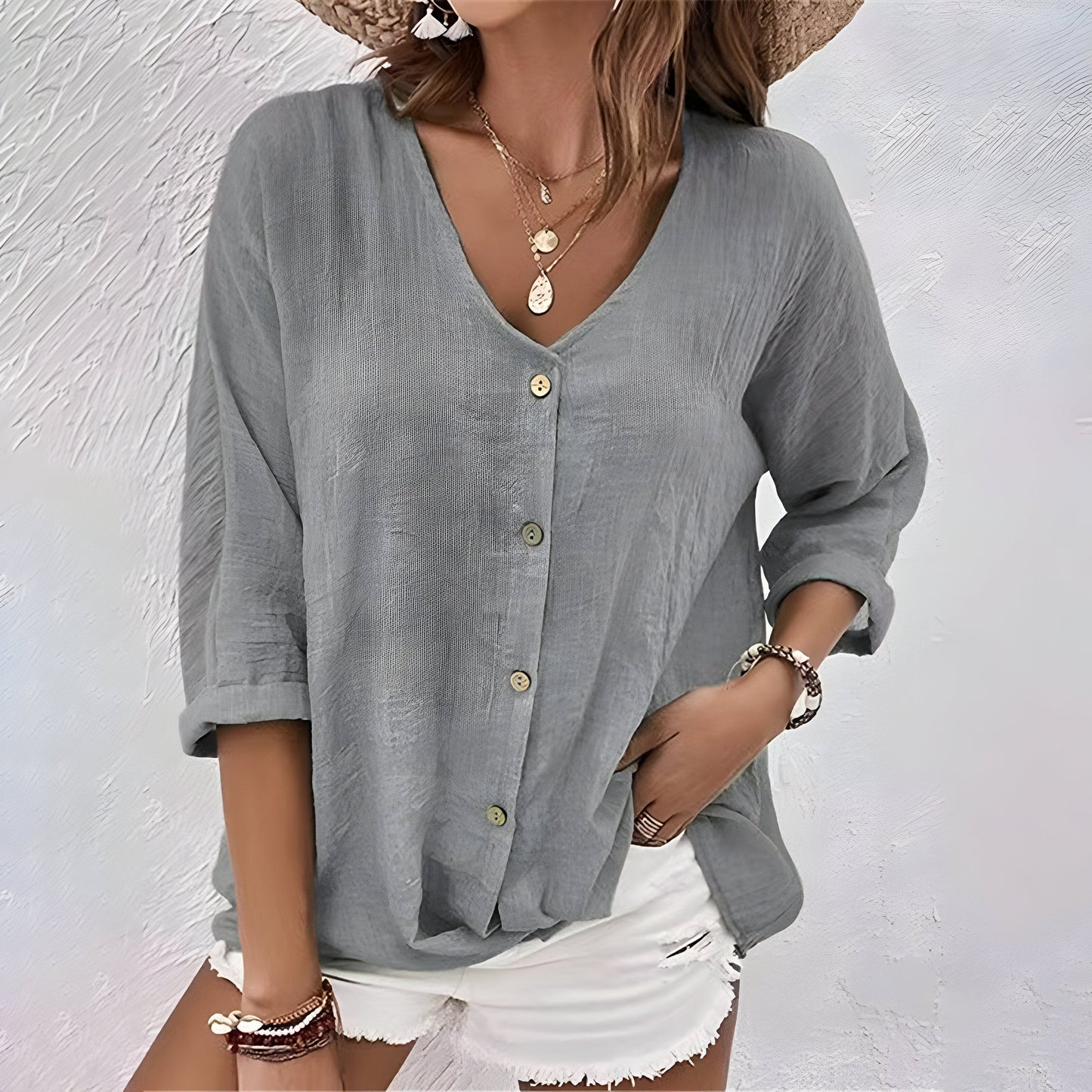Camiseta de verano con cuello en V
