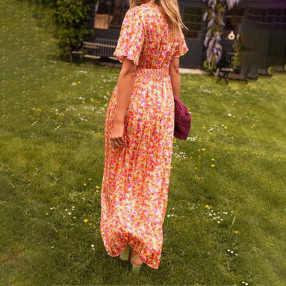 Vestido con escote en V y estampado