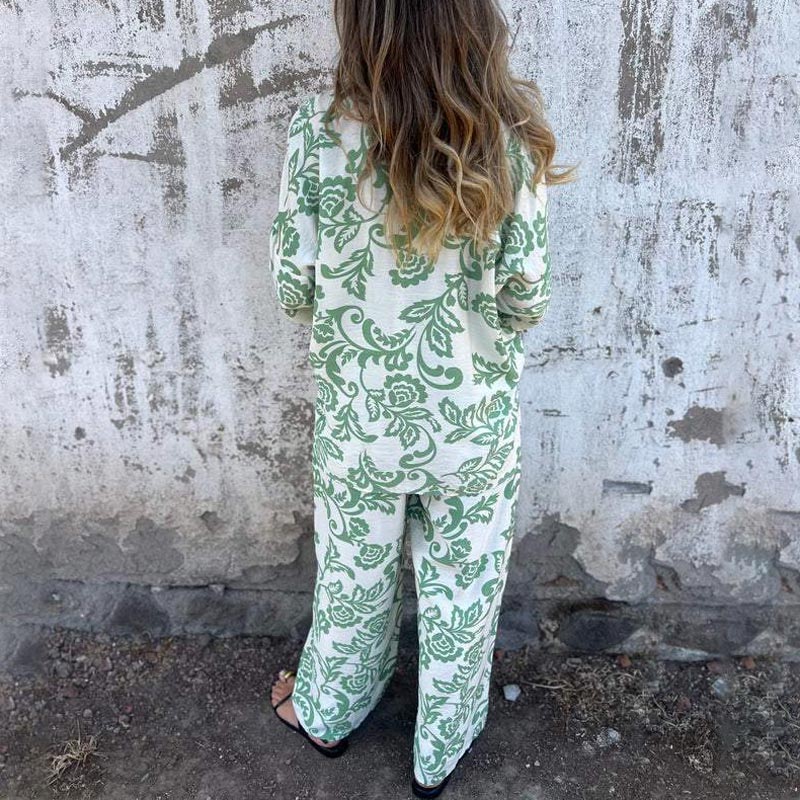 Conjunto Elegante de Dos Piezas